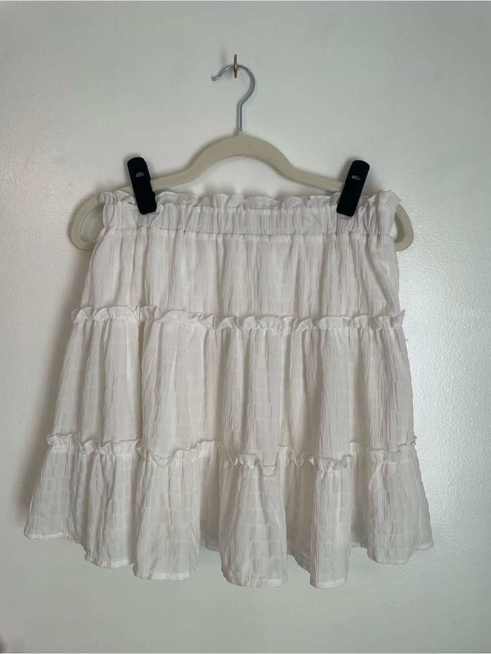 White tiered mini skirt flowy size medium